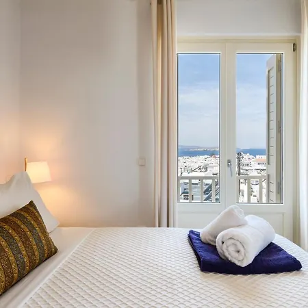 Supreme House With Views & Pool & Parking Vakantiehuis