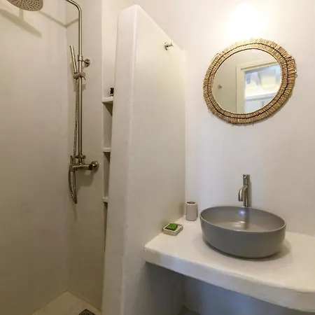 Supreme House With Views & Pool & Parking Nyaraló *
