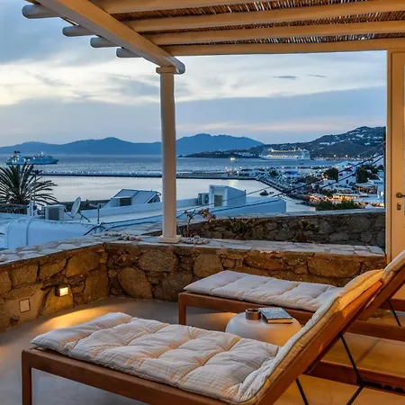 Supreme House With Views & Pool & Parking 度假居