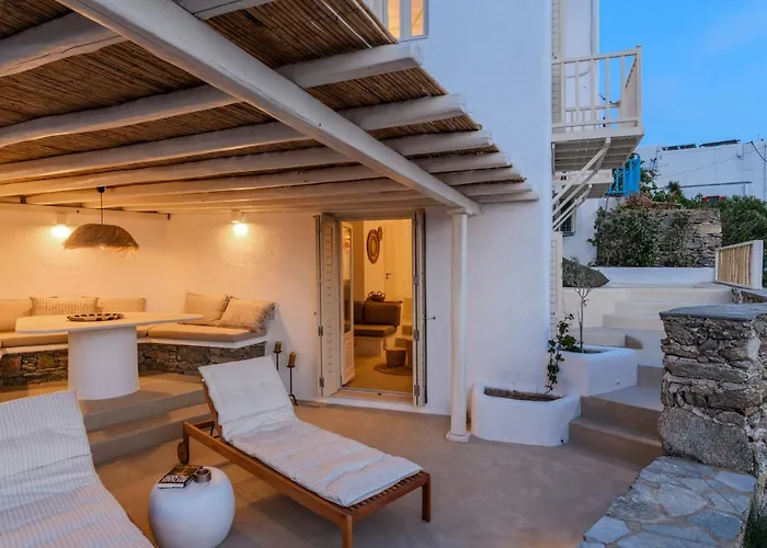 Semesterbostad Supreme House With Views & Pool & Parking Mykonos Town