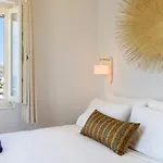 Supreme House With Views & Pool & Parking Ferienhaus *