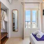 Ferienhaus Supreme House With Views & Pool & Parking *